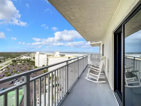 5207 Atlantic Avenue New Smyrna Beach FL 32169