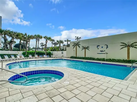 5207 Atlantic Avenue New Smyrna Beach FL 32169