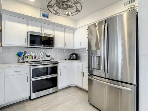 5207 Atlantic Avenue New Smyrna Beach FL 32169