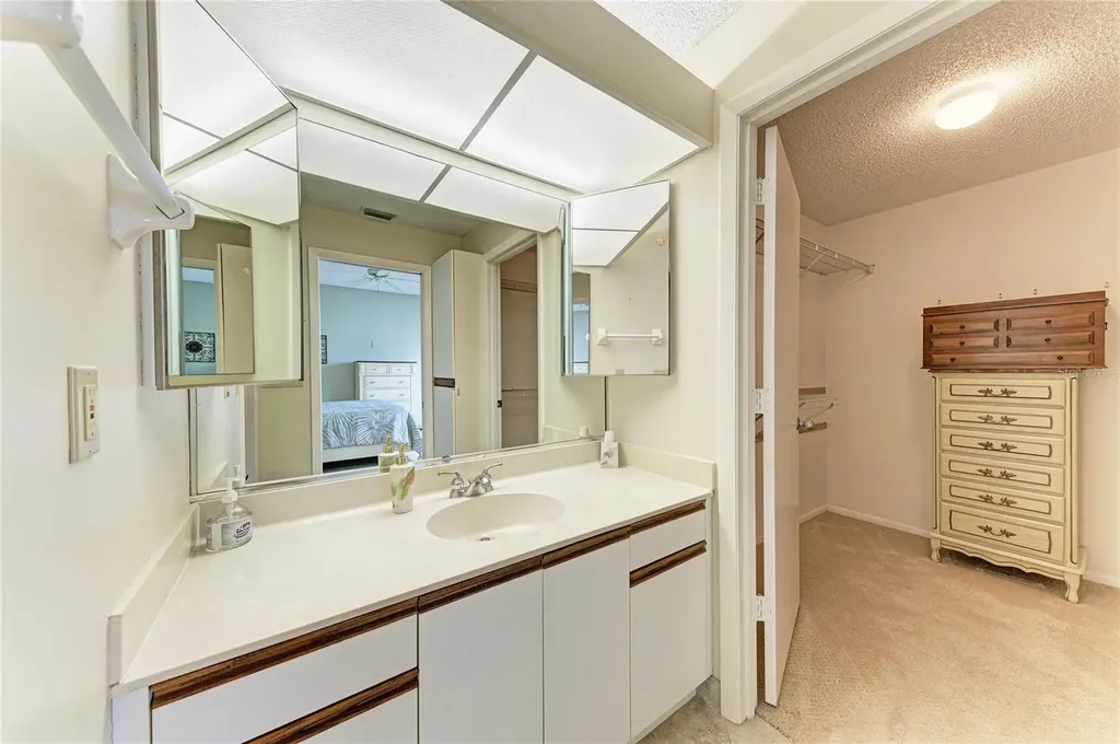 3930 Pinebrook Circle Bradenton FL 34209