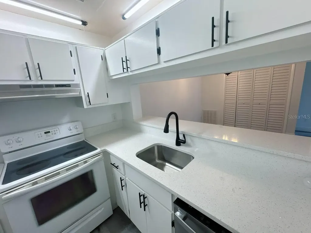 5219 Via Hacienda Circle Orlando FL 32839