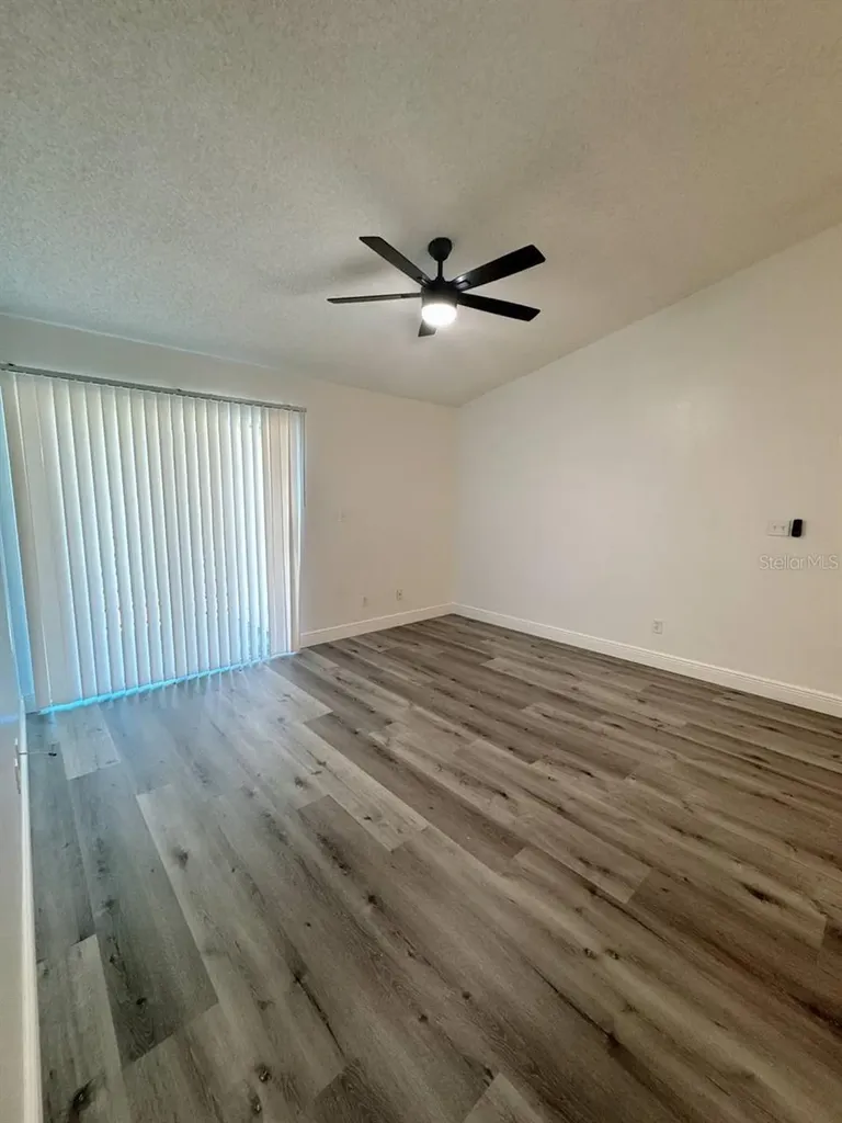 5219 Via Hacienda Circle Orlando FL 32839