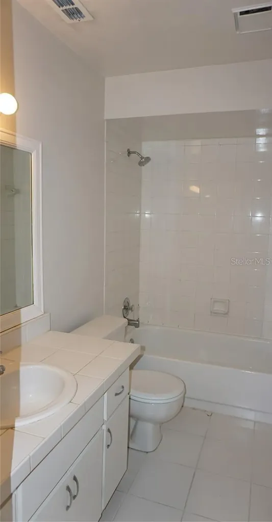 5219 Via Hacienda Circle Orlando FL 32839
