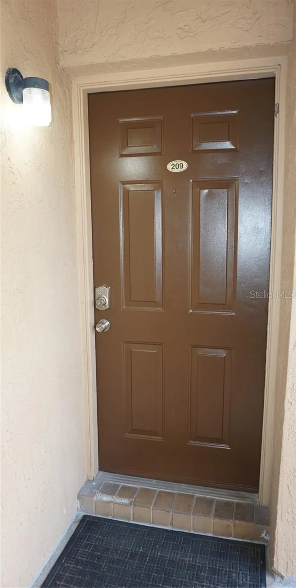 5219 Via Hacienda Circle Orlando FL 32839
