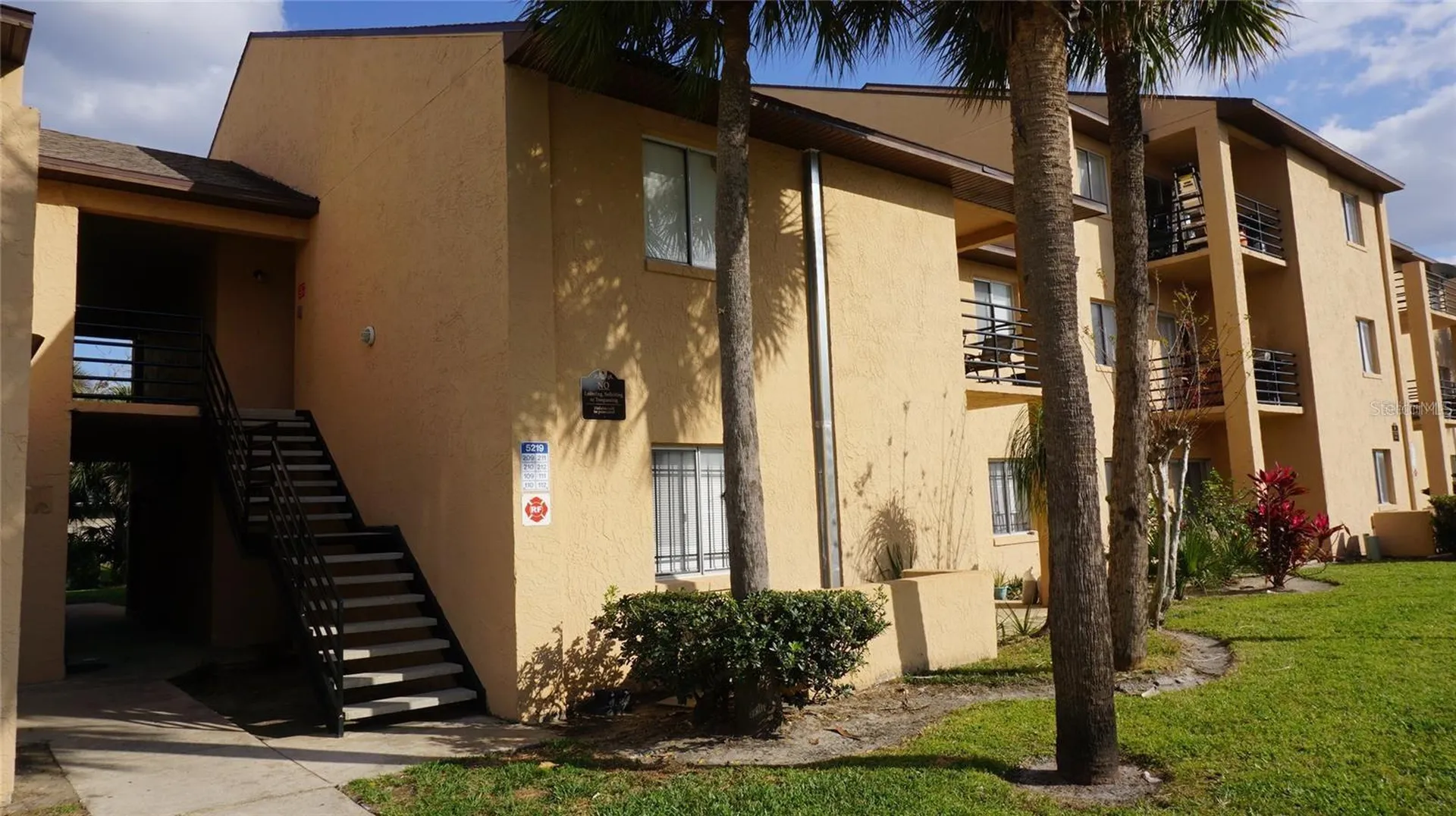 5219 Via Hacienda Circle Orlando FL 32839
