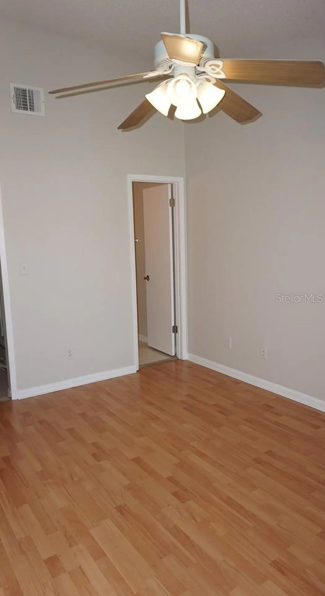 5219 Via Hacienda Circle Orlando FL 32839