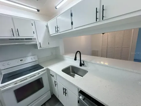 5219 Via Hacienda Circle Orlando FL 32839