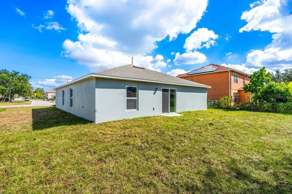 1822 Bering Road Kissimmee FL 34759
