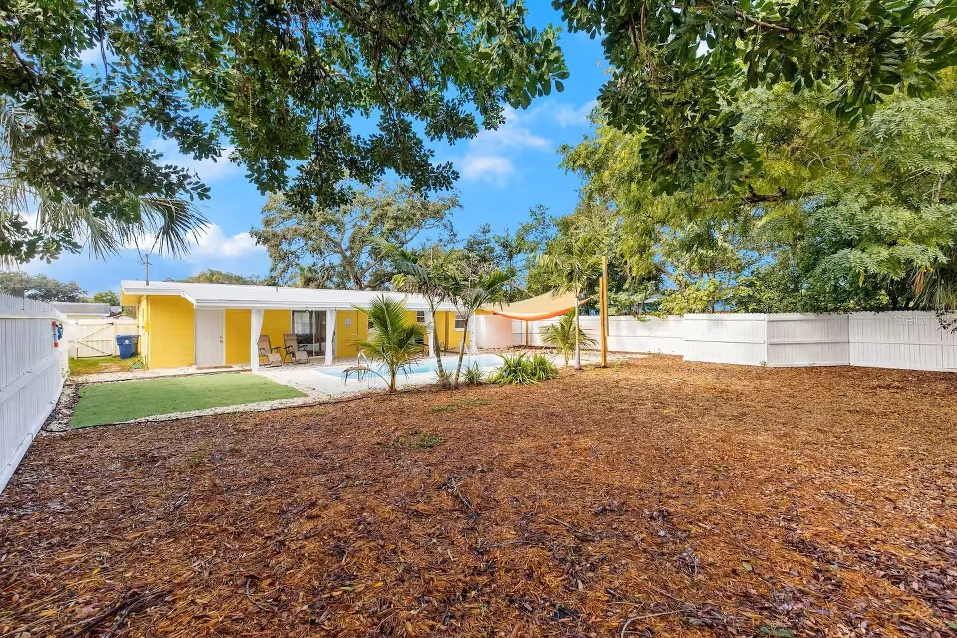 8215 Quail Road Seminole FL 33777