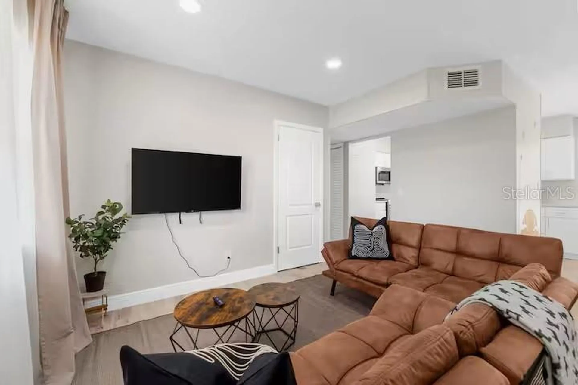 8215 Quail Road Seminole FL 33777
