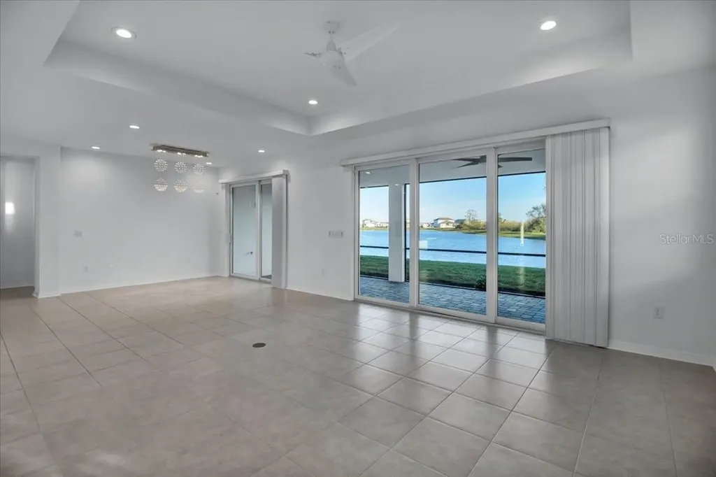 17703 Savory Mist Circle Bradenton FL 34211