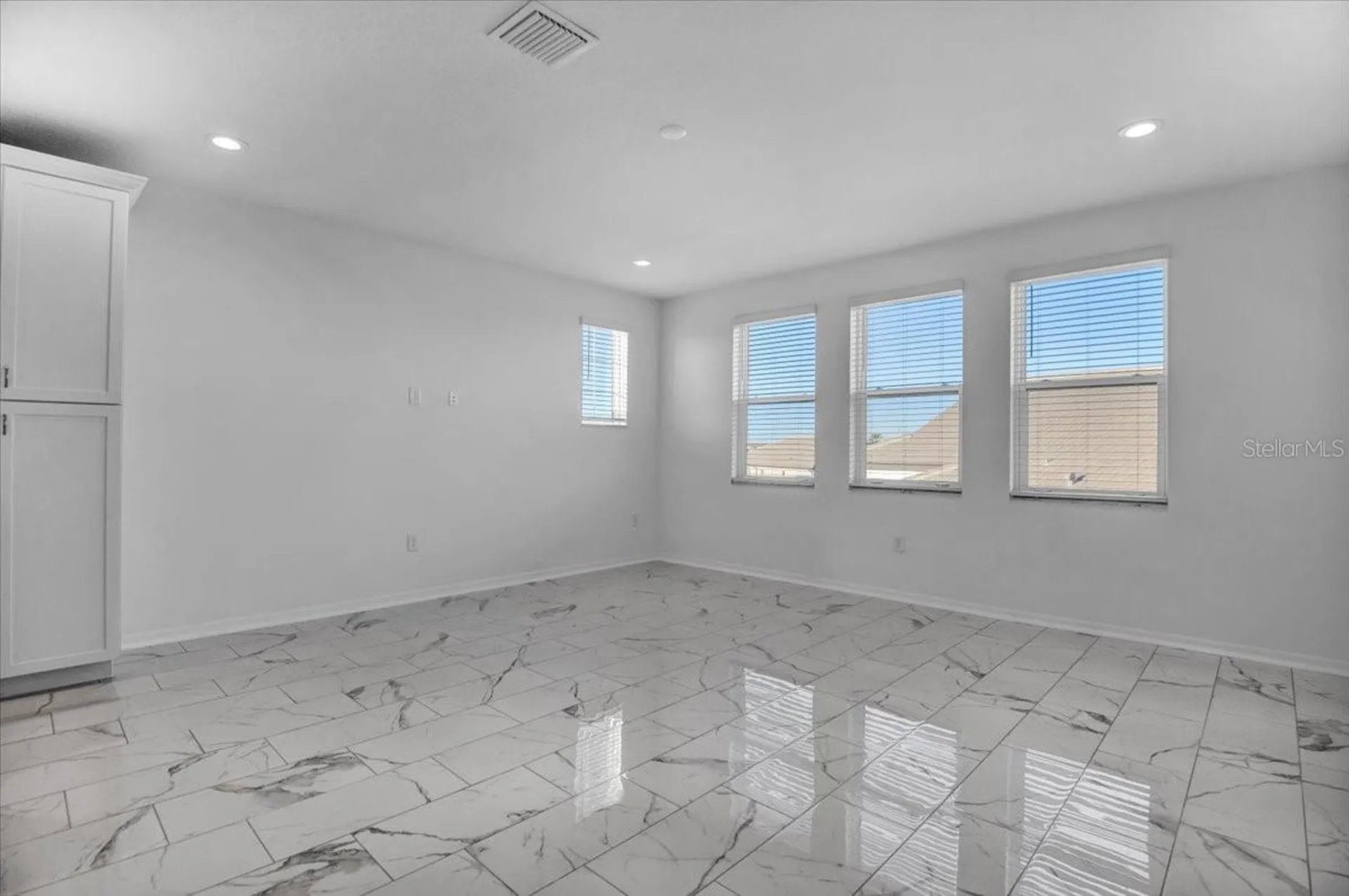 17703 Savory Mist Circle Bradenton FL 34211