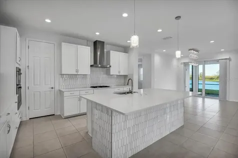 17703 Savory Mist Circle Bradenton FL 34211
