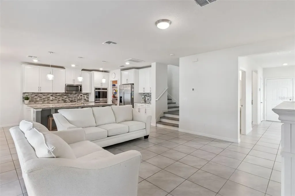 2835 Noble Crow Drive Kissimmee FL 34744