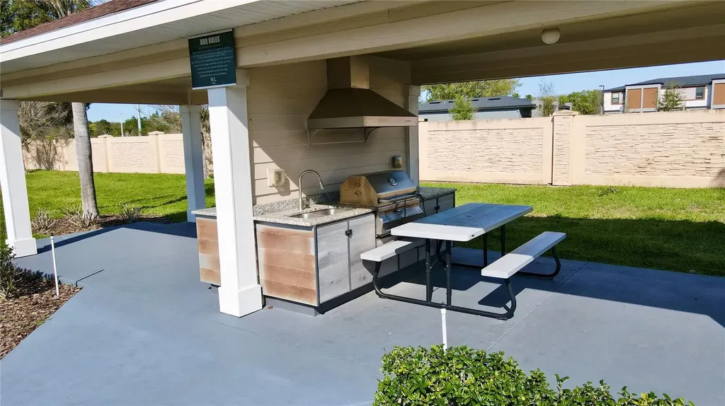 8947 Shine Drive Kissimmee FL 34747