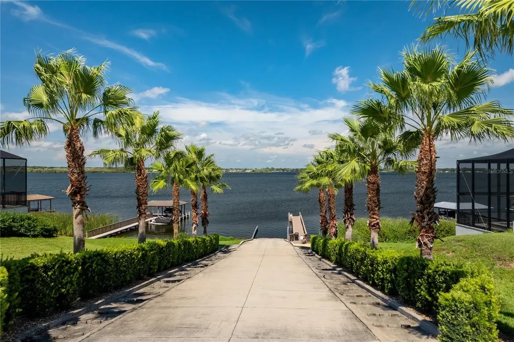 224 Valencia Ridge Drive Auburndale FL 33823