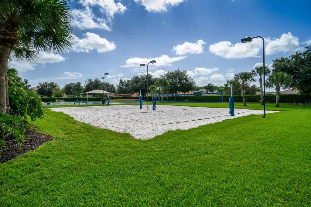819 Fairwaycove Lane Bradenton FL 34212