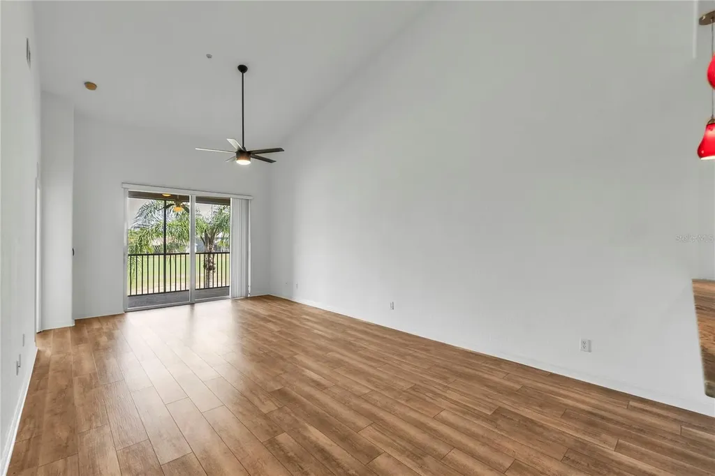 819 Fairwaycove Lane Bradenton FL 34212