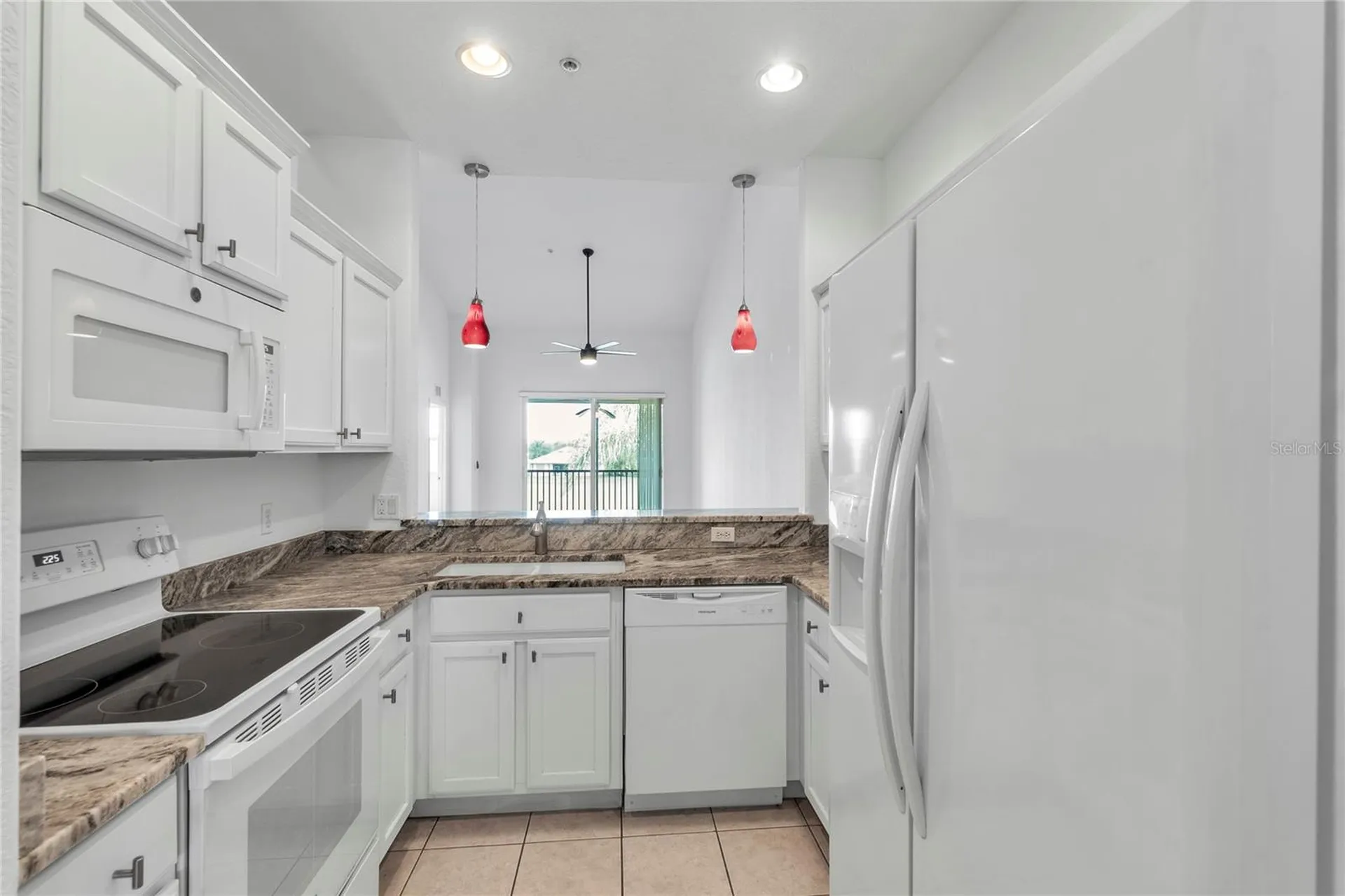 819 Fairwaycove Lane Bradenton FL 34212