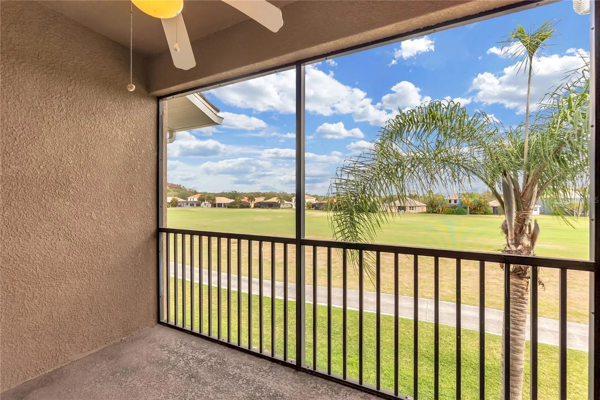 819 Fairwaycove Lane Bradenton FL 34212