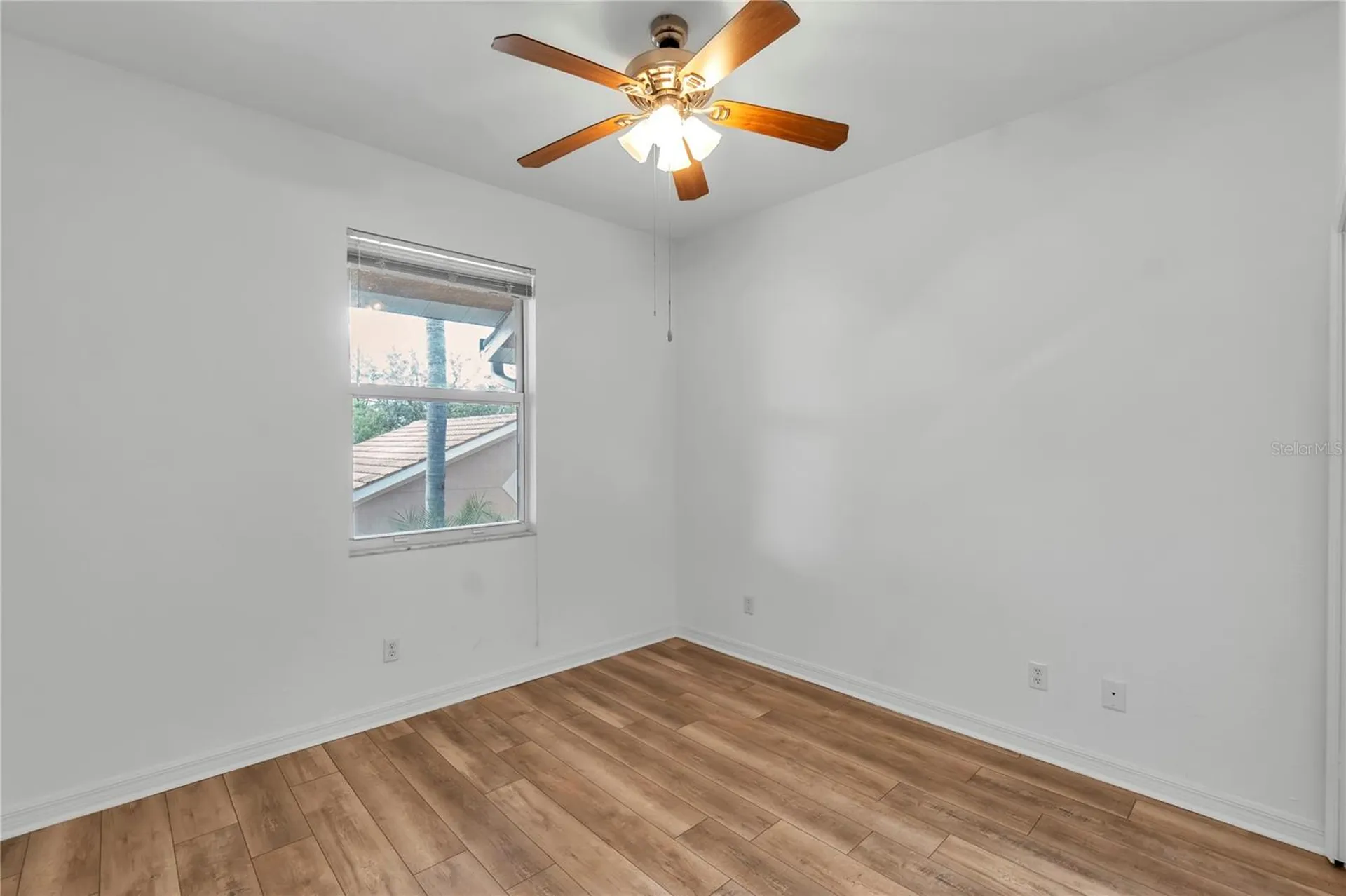 819 Fairwaycove Lane Bradenton FL 34212