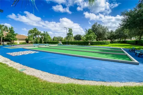 819 Fairwaycove Lane Bradenton FL 34212