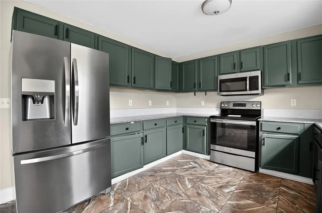 4696 Bobolink Way Crestview FL 32539