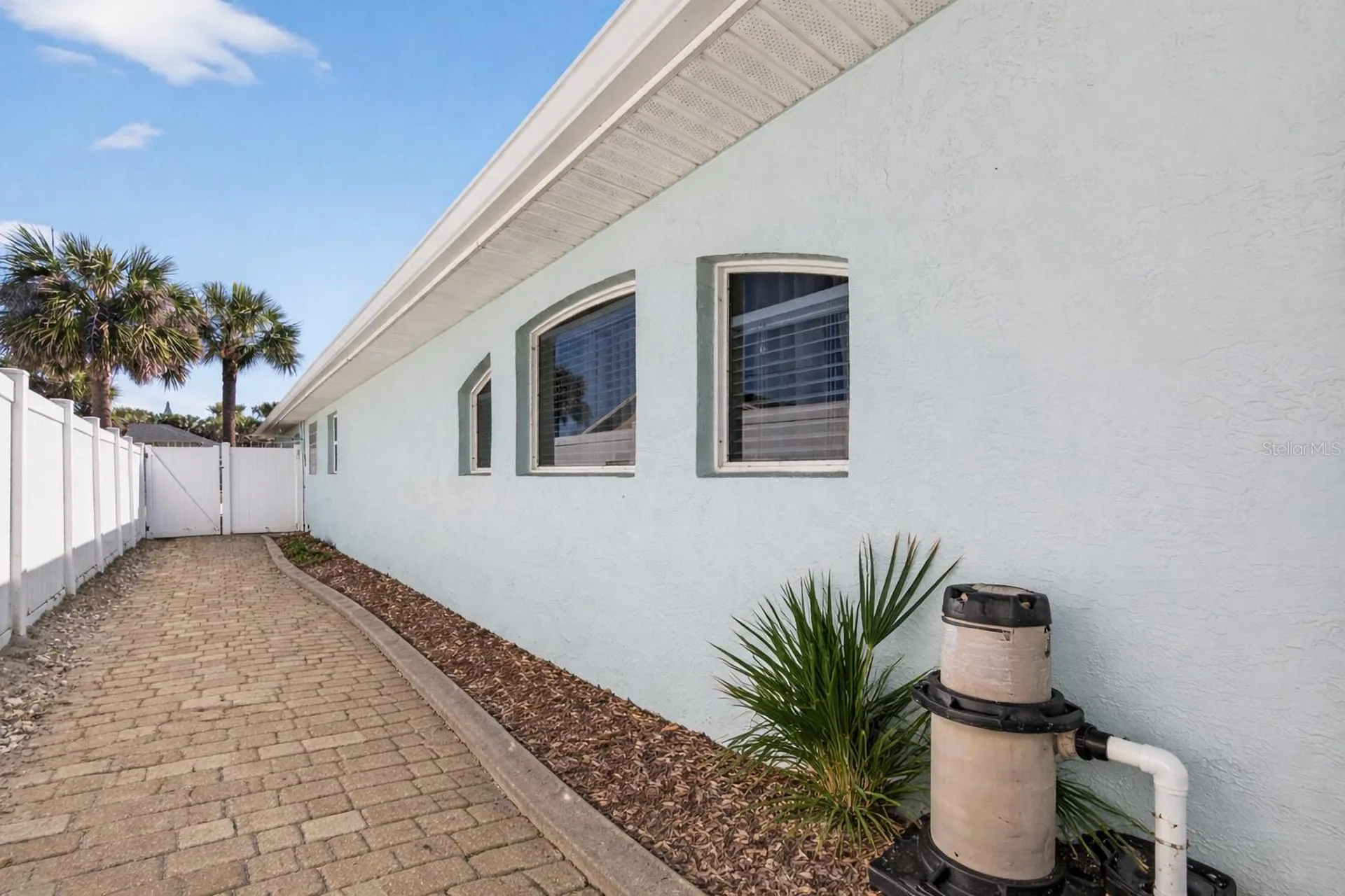 4628 S Atlantic Avenue New Smyrna Beach FL 32169