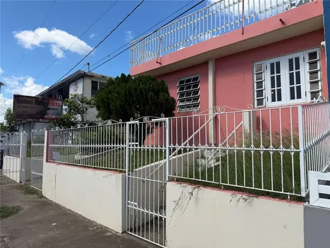 1 Blq F 3 Esteban Cruz (1) Street Guayama PR 00784