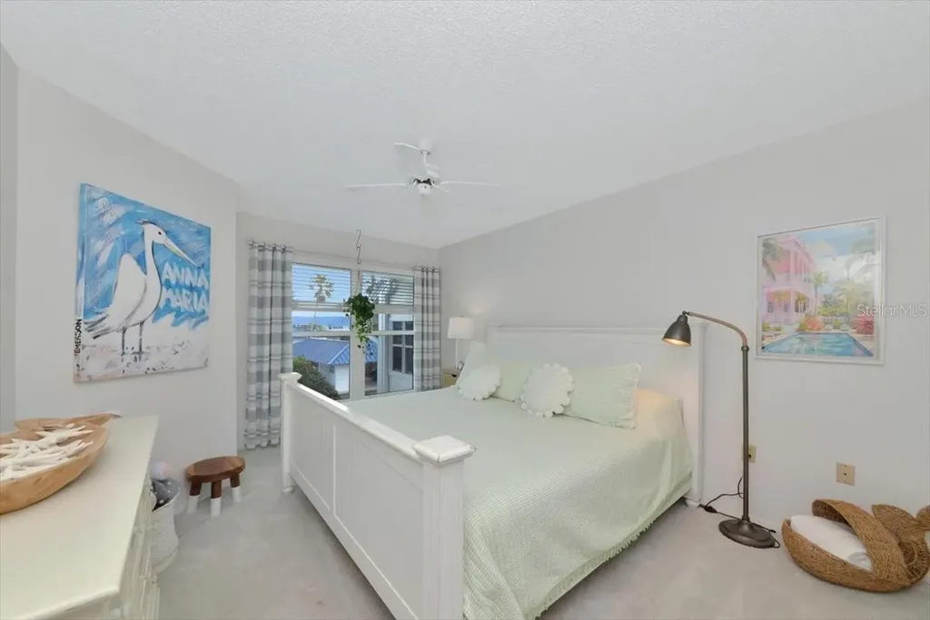 946 Sandpiper Circle Bradenton FL 34209
