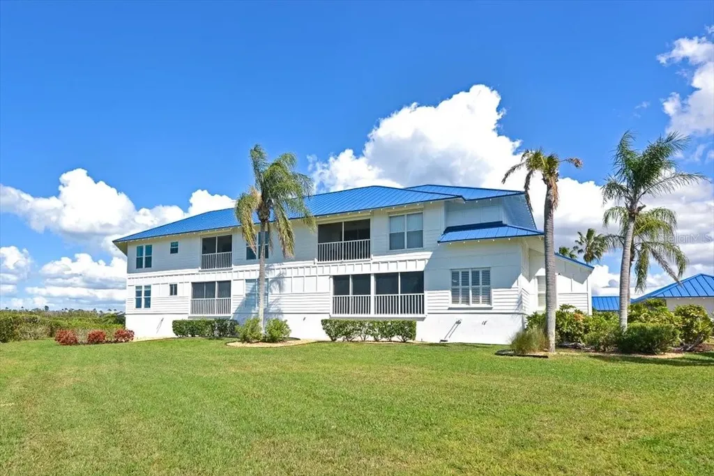 946 Sandpiper Circle Bradenton FL 34209