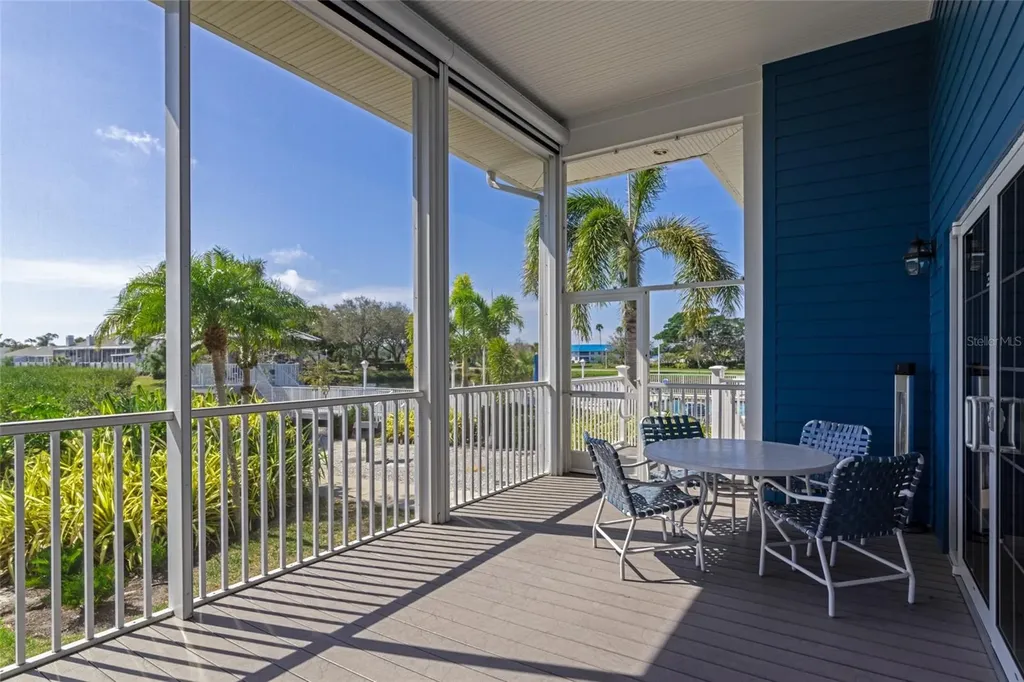 946 Sandpiper Circle Bradenton FL 34209