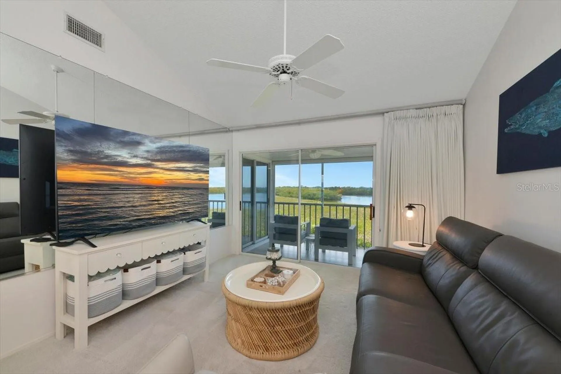 946 Sandpiper Circle Bradenton FL 34209