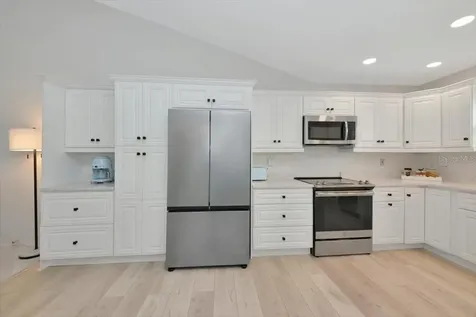 946 Sandpiper Circle Bradenton FL 34209