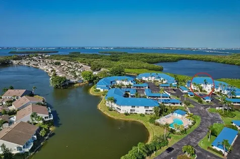946 Sandpiper Circle Bradenton FL 34209