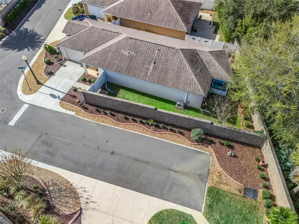 1946 Loadstar Avenue The Villages FL 32162