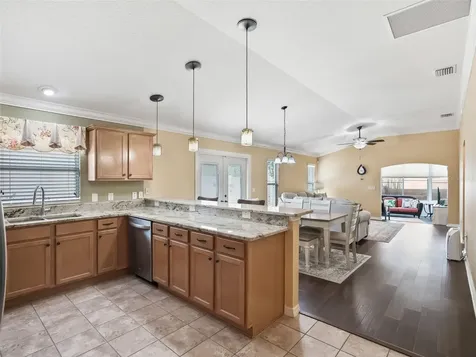 1946 Loadstar Avenue The Villages FL 32162