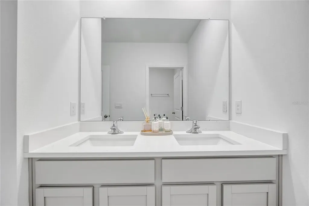 10482 Quail Grove Way San Antonio FL 33576