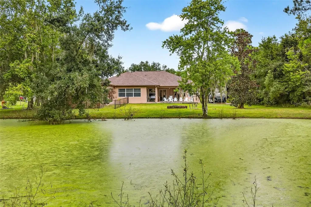 13887 Gavin Road Dover FL 33527