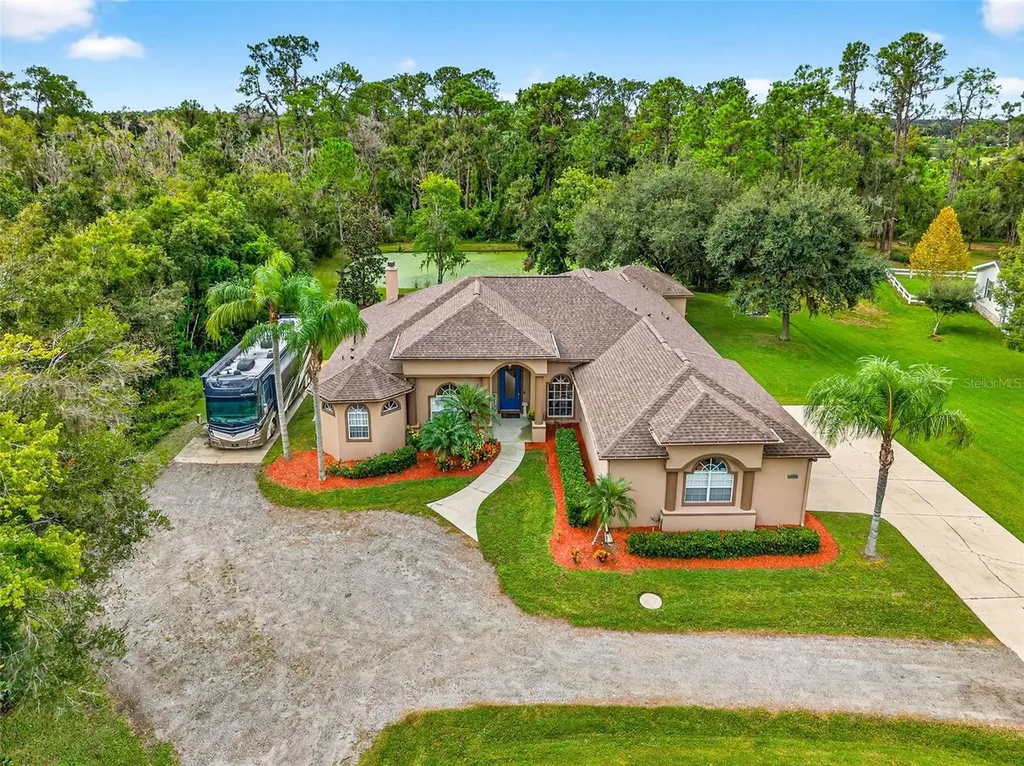 13887 Gavin Road Dover FL 33527