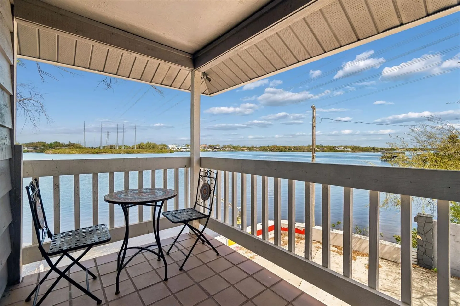 9901 Bay Drive Gibsonton FL 33534