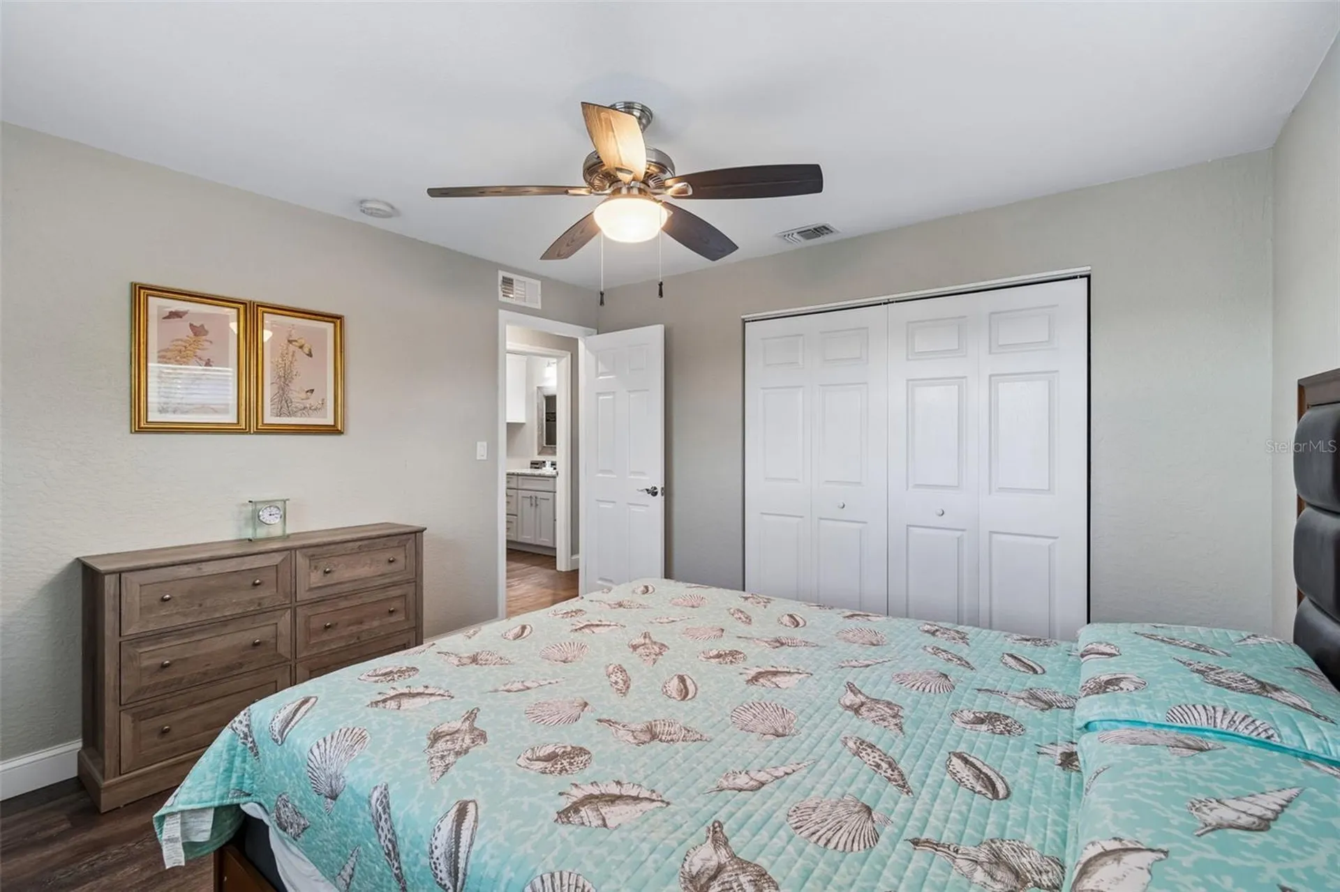 9901 Bay Drive Gibsonton FL 33534
