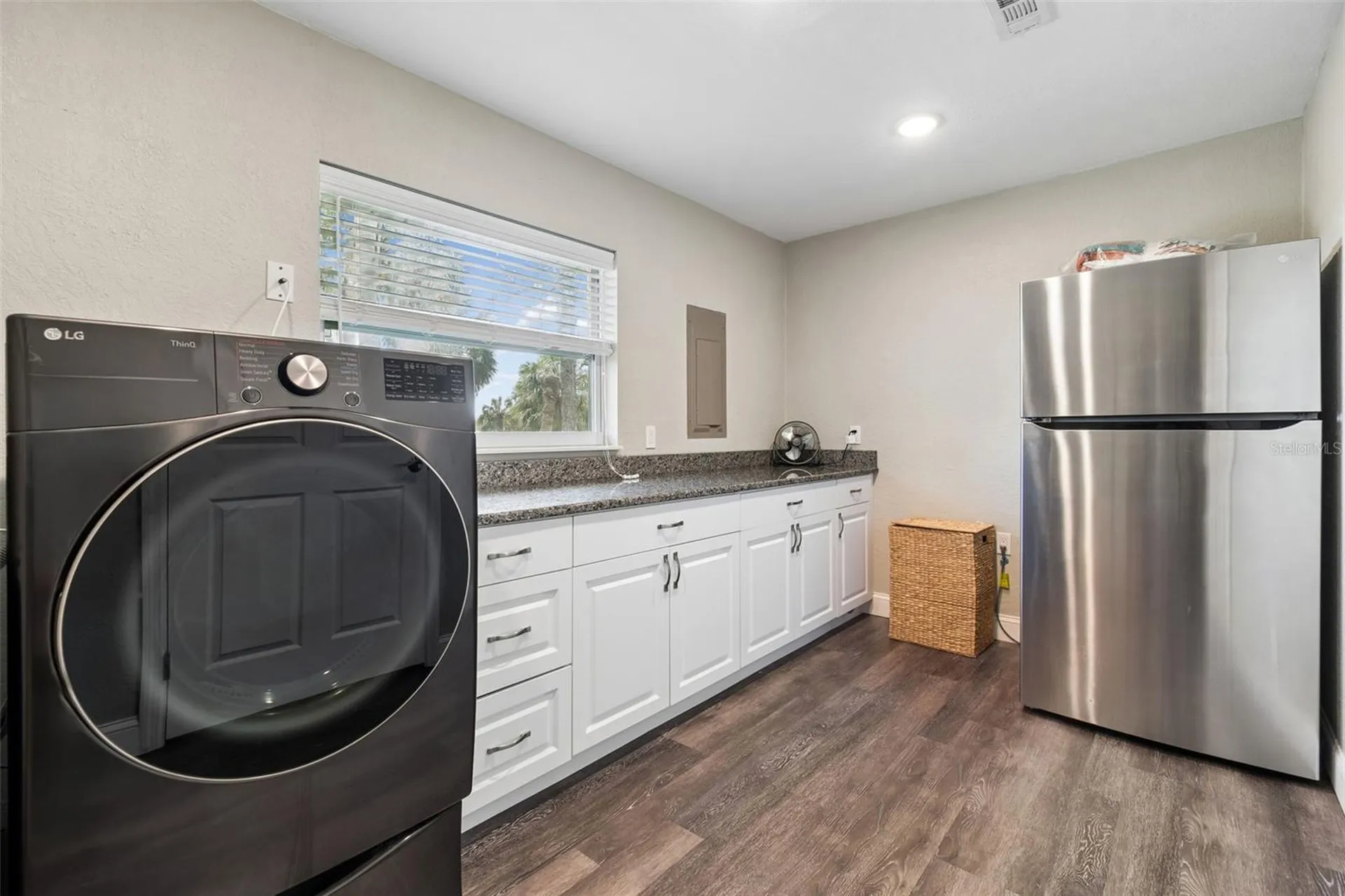 9901 Bay Drive Gibsonton FL 33534