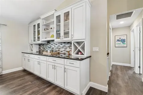 9901 Bay Drive Gibsonton FL 33534