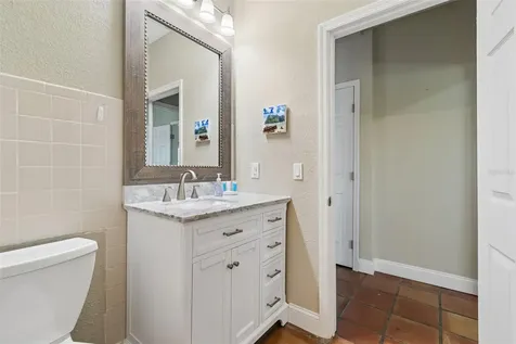9901 Bay Drive Gibsonton FL 33534