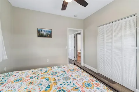 9901 Bay Drive Gibsonton FL 33534