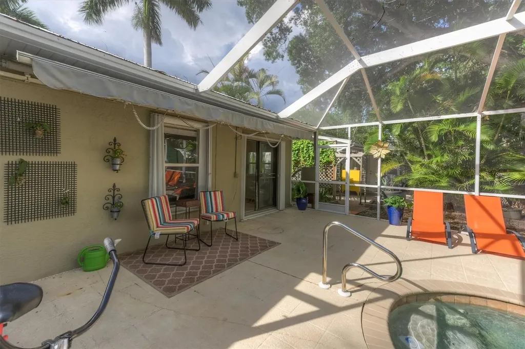 521 W Olympia Avenue Punta Gorda FL 33950