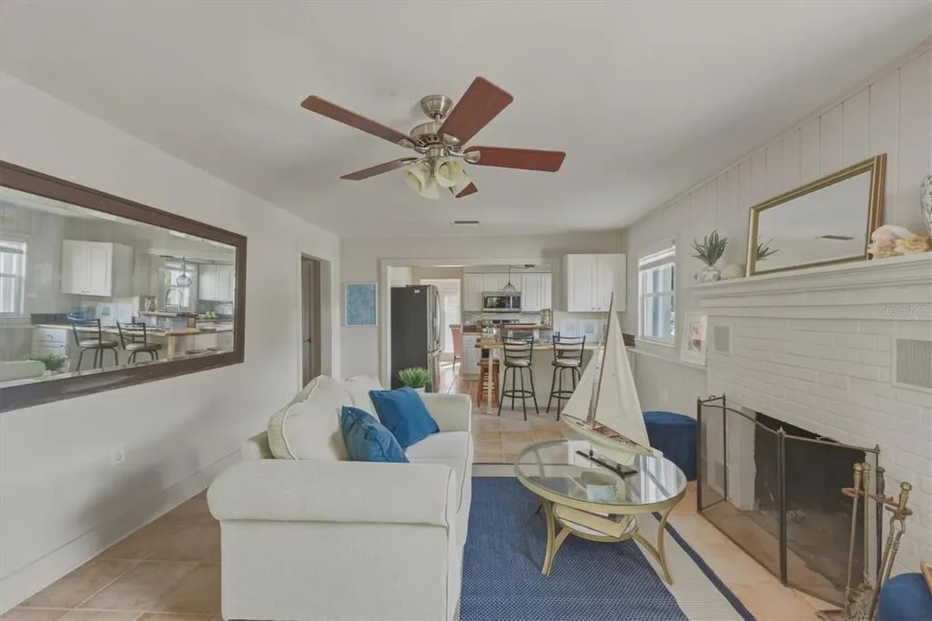 521 W Olympia Avenue Punta Gorda FL 33950