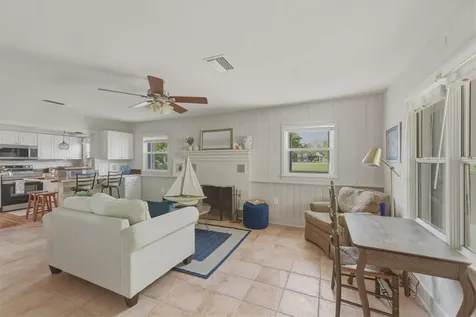 521 W Olympia Avenue Punta Gorda FL 33950