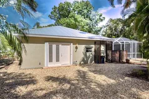 521 W Olympia Avenue Punta Gorda FL 33950